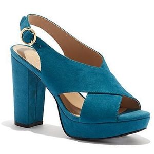 NWOT NY&Co Size 8 Teal Chunky Heel